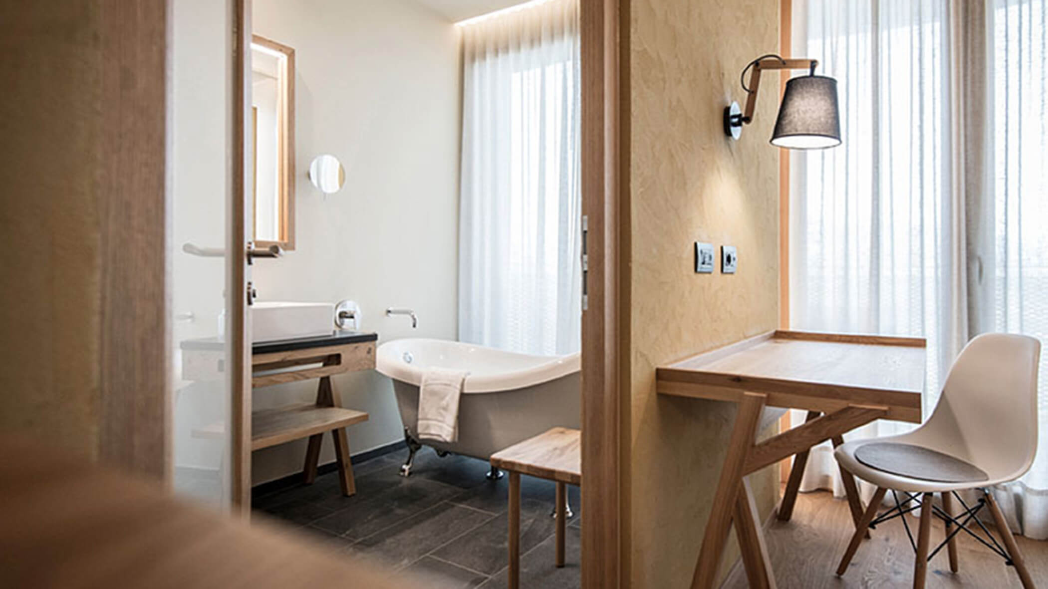 Referenze - Hotel Hubertus - bagno - Untergassmair GmbH Valdaora